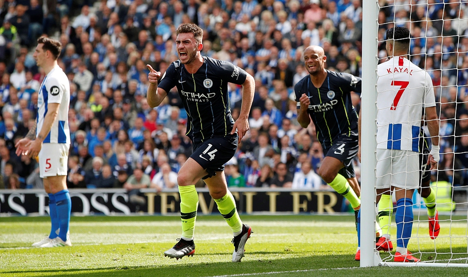  曼城客场完胜布莱顿，哈兰德双响炮助卫冕之路稳健前行